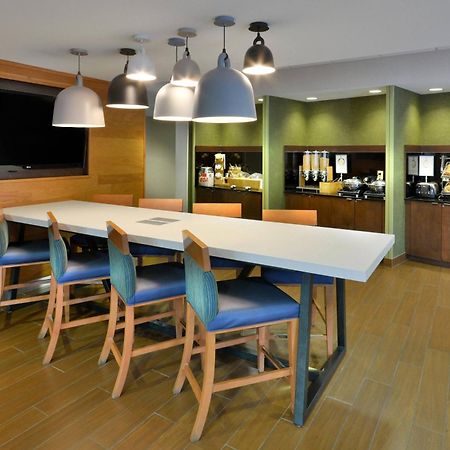 Fairfield Inn & Suites By Marriott Charlottesville North Екстериор снимка