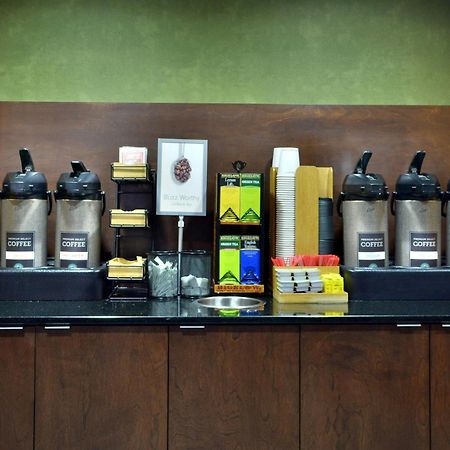 Fairfield Inn & Suites By Marriott Charlottesville North Екстериор снимка