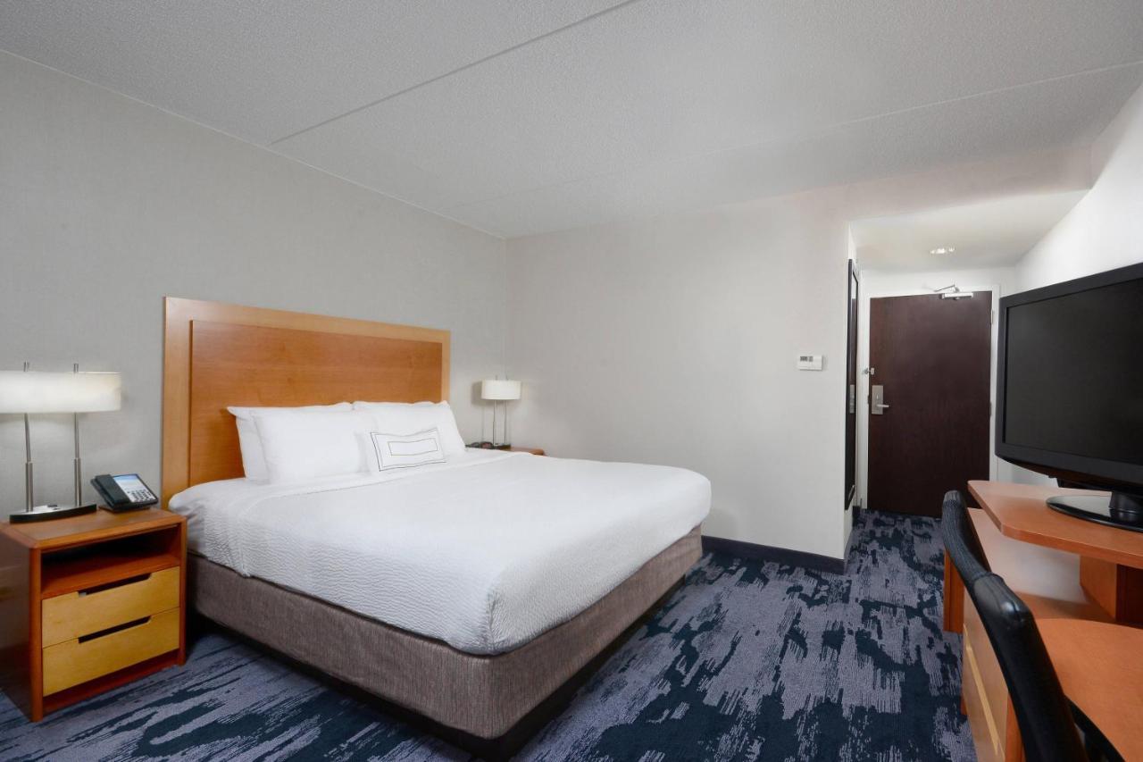 Fairfield Inn & Suites By Marriott Charlottesville North Екстериор снимка