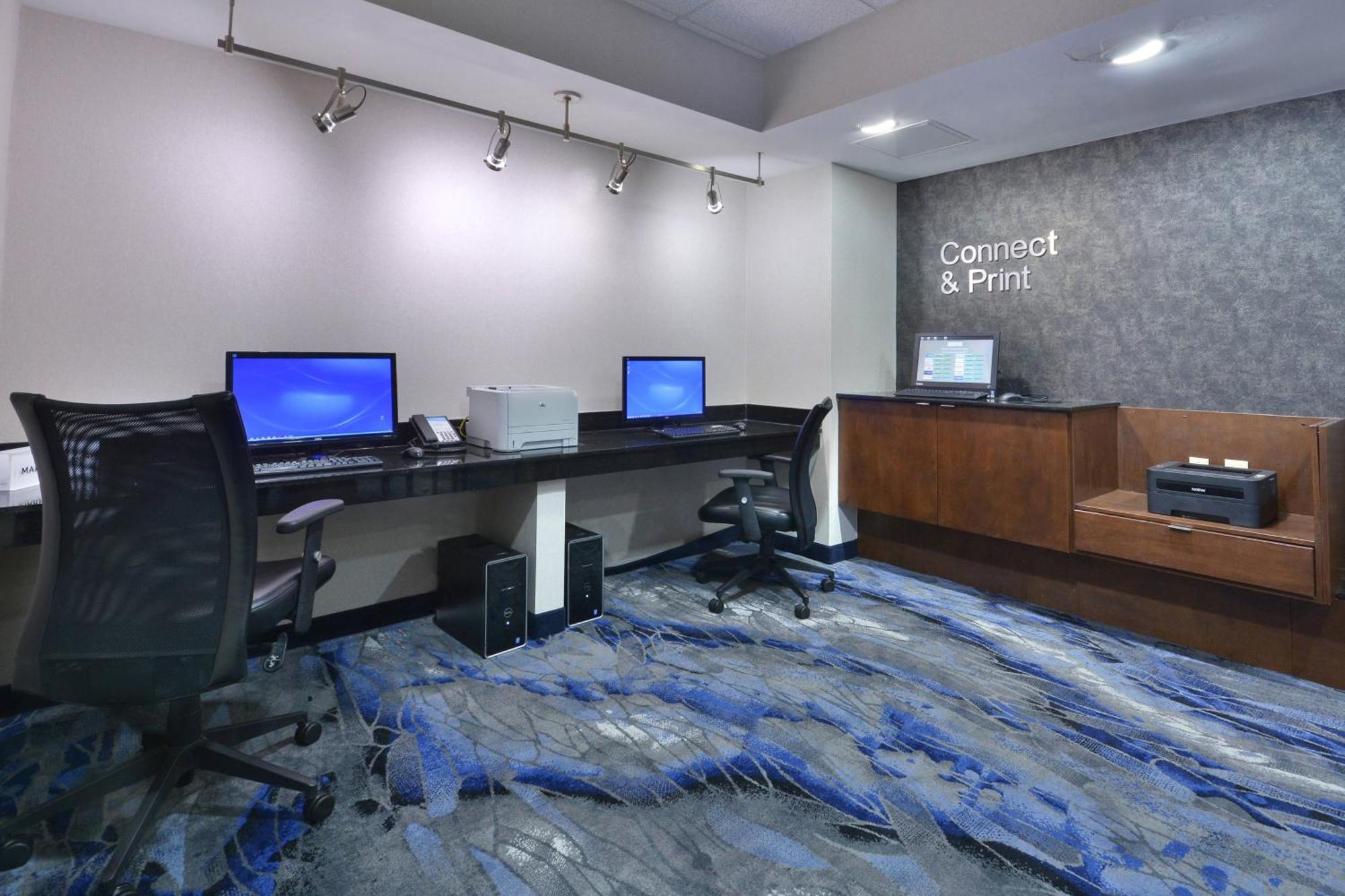 Fairfield Inn & Suites By Marriott Charlottesville North Екстериор снимка