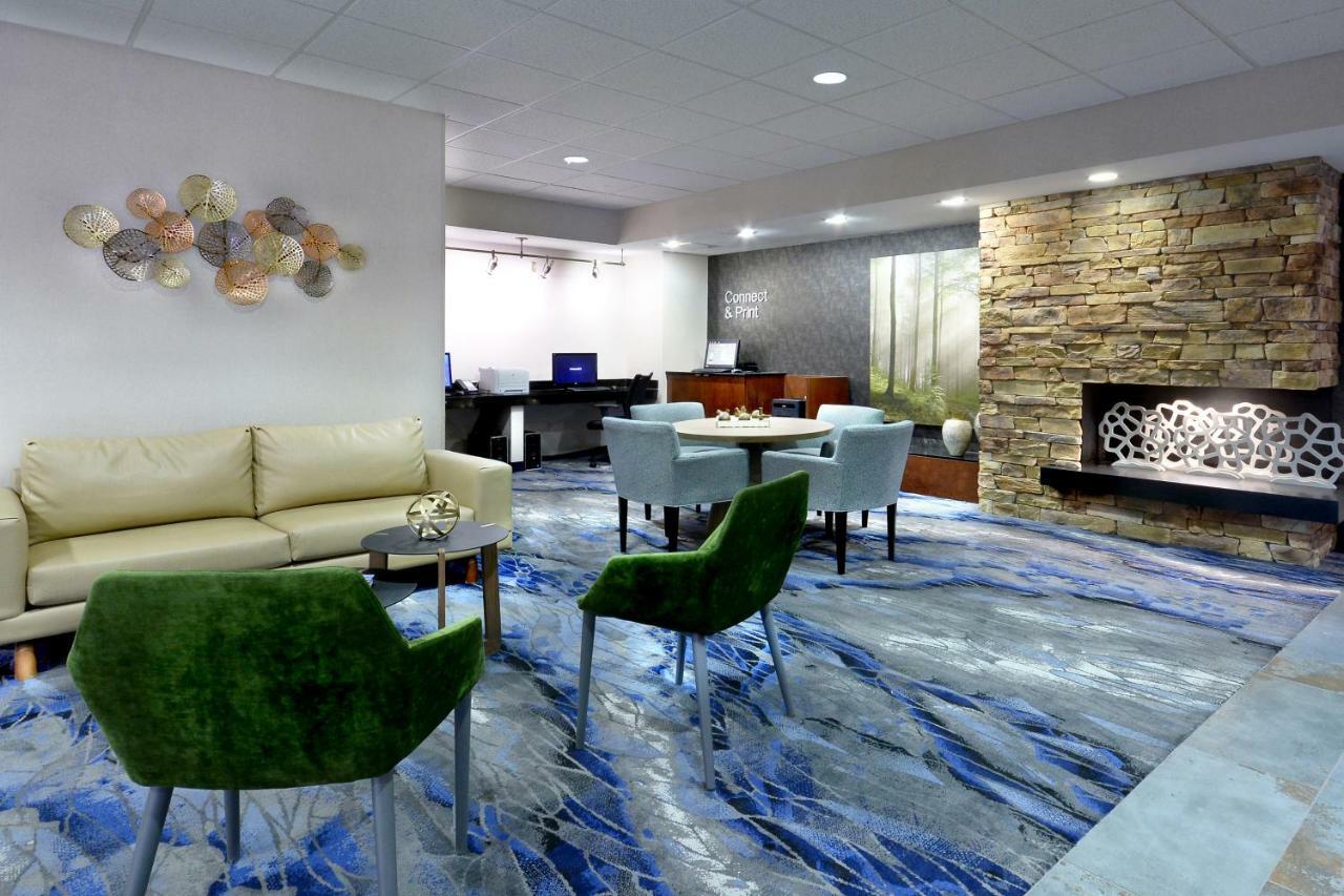 Fairfield Inn & Suites By Marriott Charlottesville North Екстериор снимка